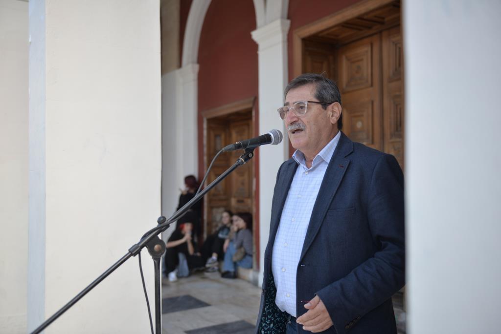 ΔΗΜΑΡΧΟΣ ΑΠΕΡΓΙΑ ΕΚΠΑΙΔΕΥΤΙΚΩΝ