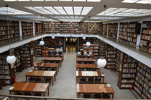 Βιβλιοθήκη Πάτρα